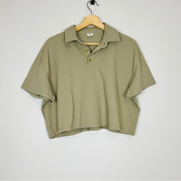 Aritzia Tops - ARITZIA Sunday best green pullover cropped polo top size large